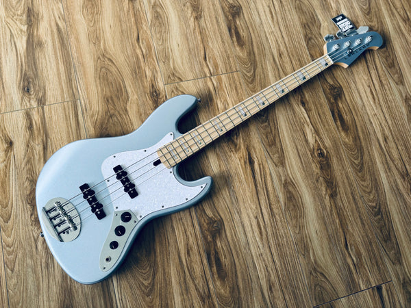 Lakland 4460 Vintage J Custom Ice Blue Maple