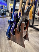 Soporte Fender para tres guitarras en madera