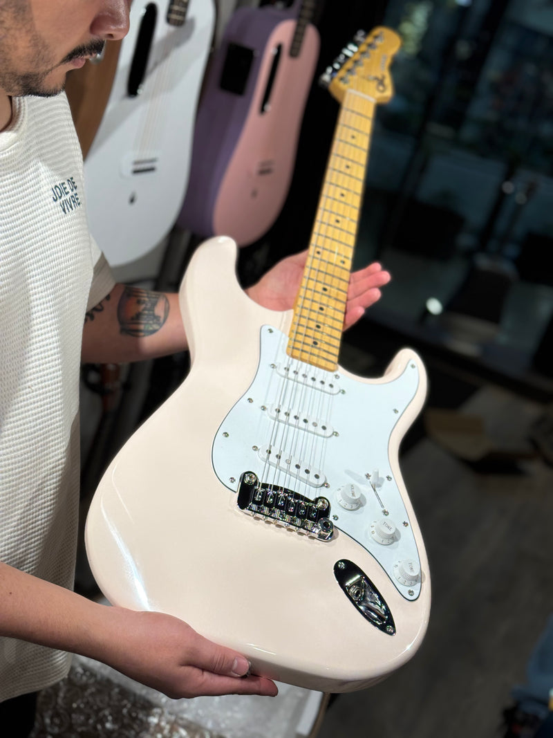 G&L Trib Legacy Soft Pink