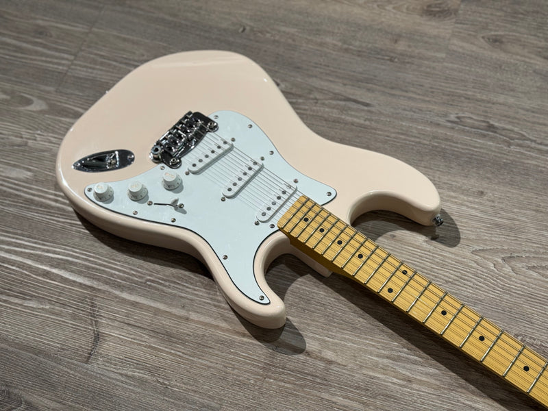 G&L Trib Legacy Soft Pink